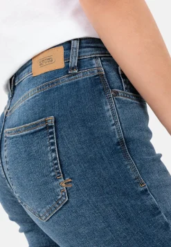 Straight Fit 5-Pocket Jeans