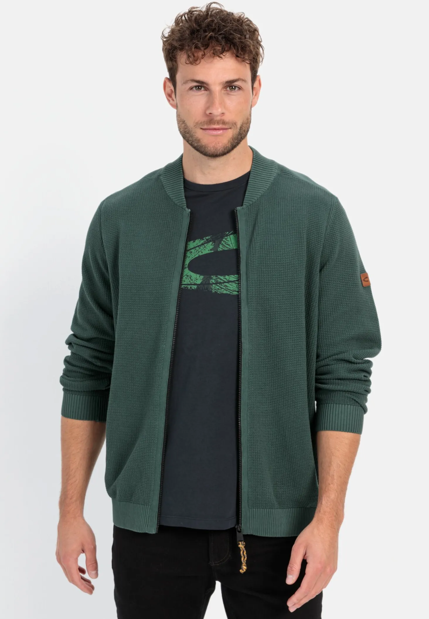 Strickjacke aus zertifiziertem organic Cotton