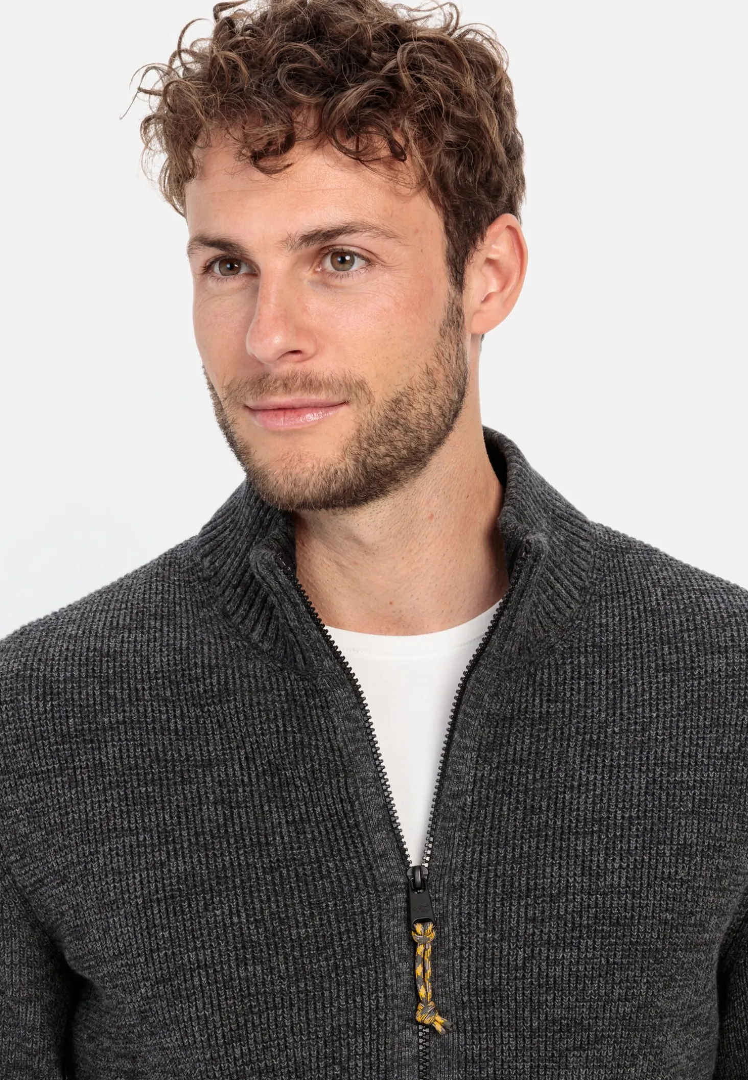 Strickjacke mit Reißverschluss