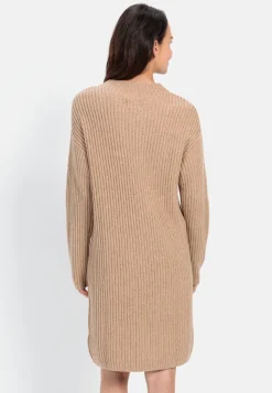 Strickkleid mit Stehkragen
