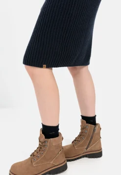 Strickkleid mit Stehkragen
