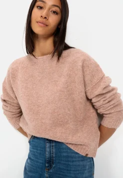 Strickpullover aus einem Wollmix