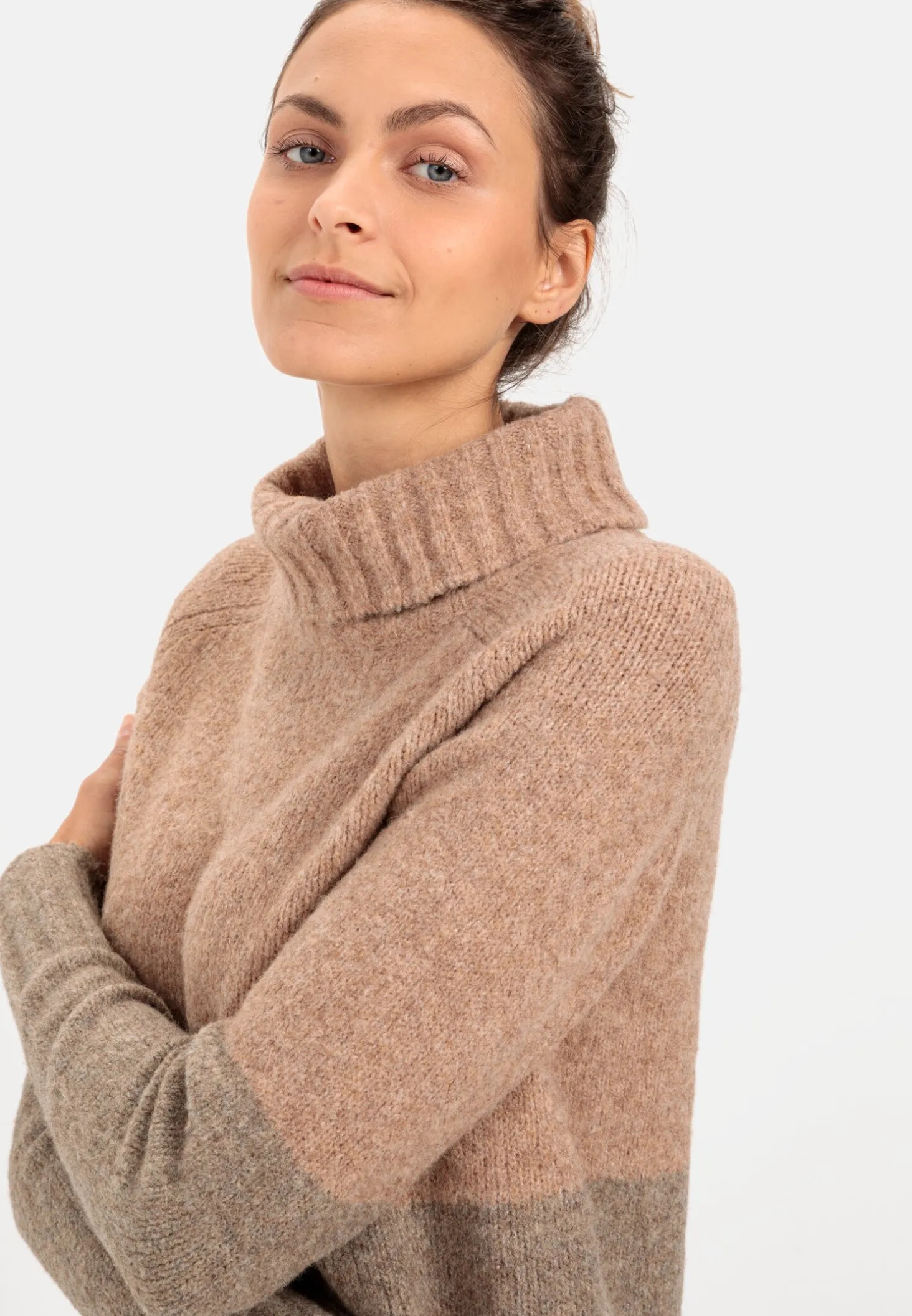 Strickpullover mit Rollkragen
