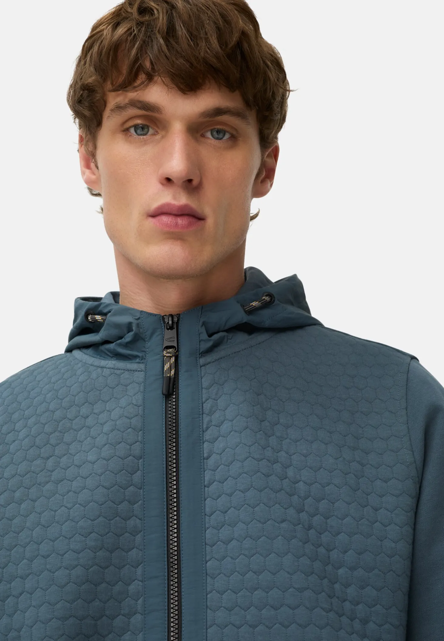 Sweatjacke mit Kapuze