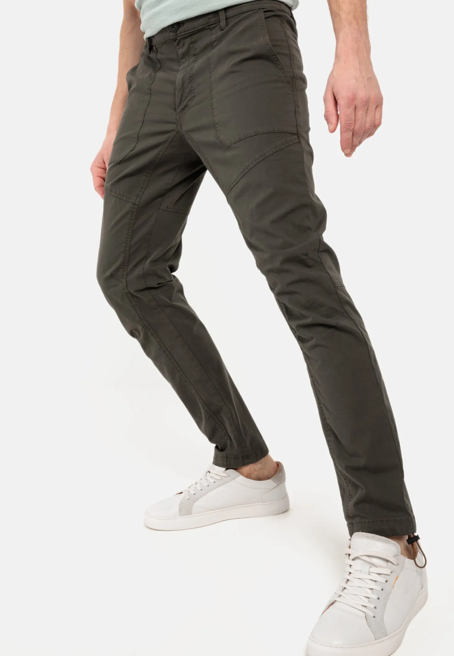 Tapered Fit Worker Chino