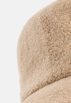 Teddy Bucket Hat