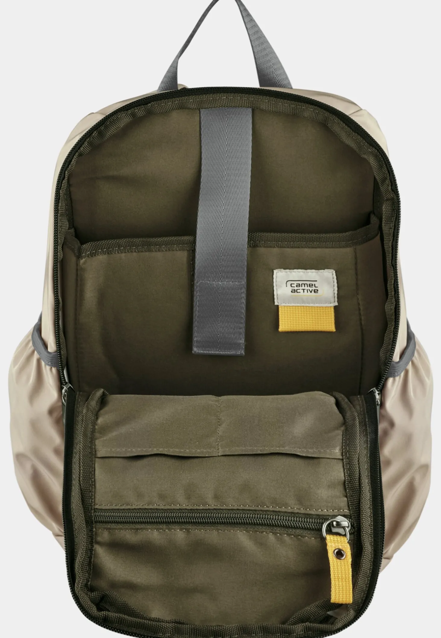 TERRA Backpack aus recyceltem Nylon