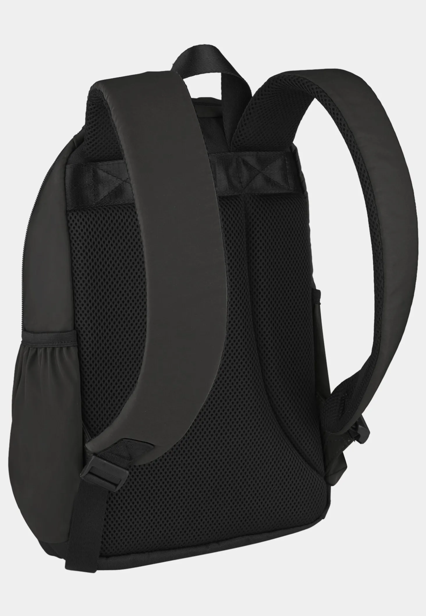 TERRA Backpack aus recyceltem Nylon