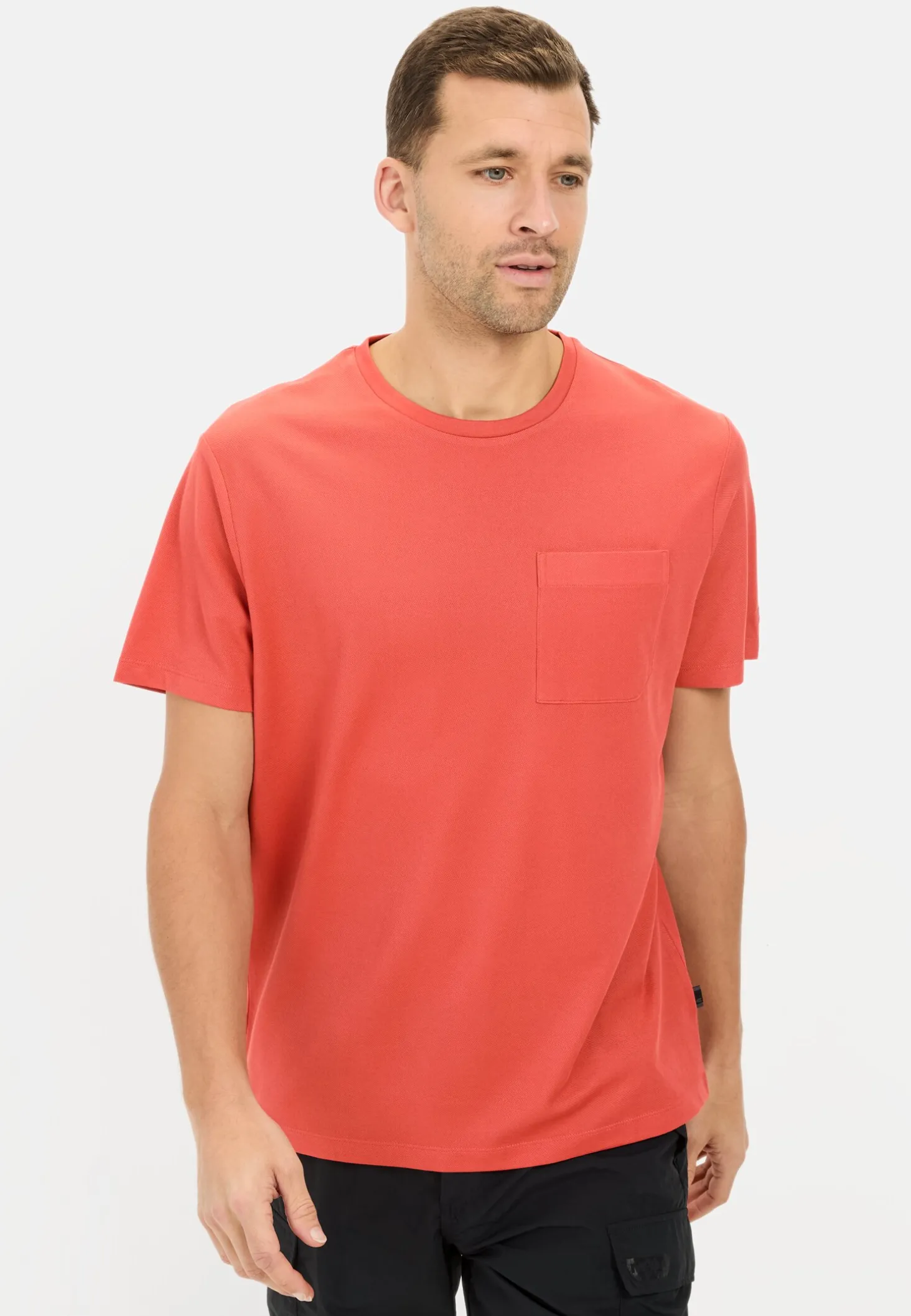 T-Shirt mit Brusttasche