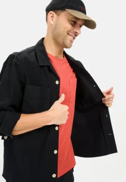 T-Shirt mit Brusttasche