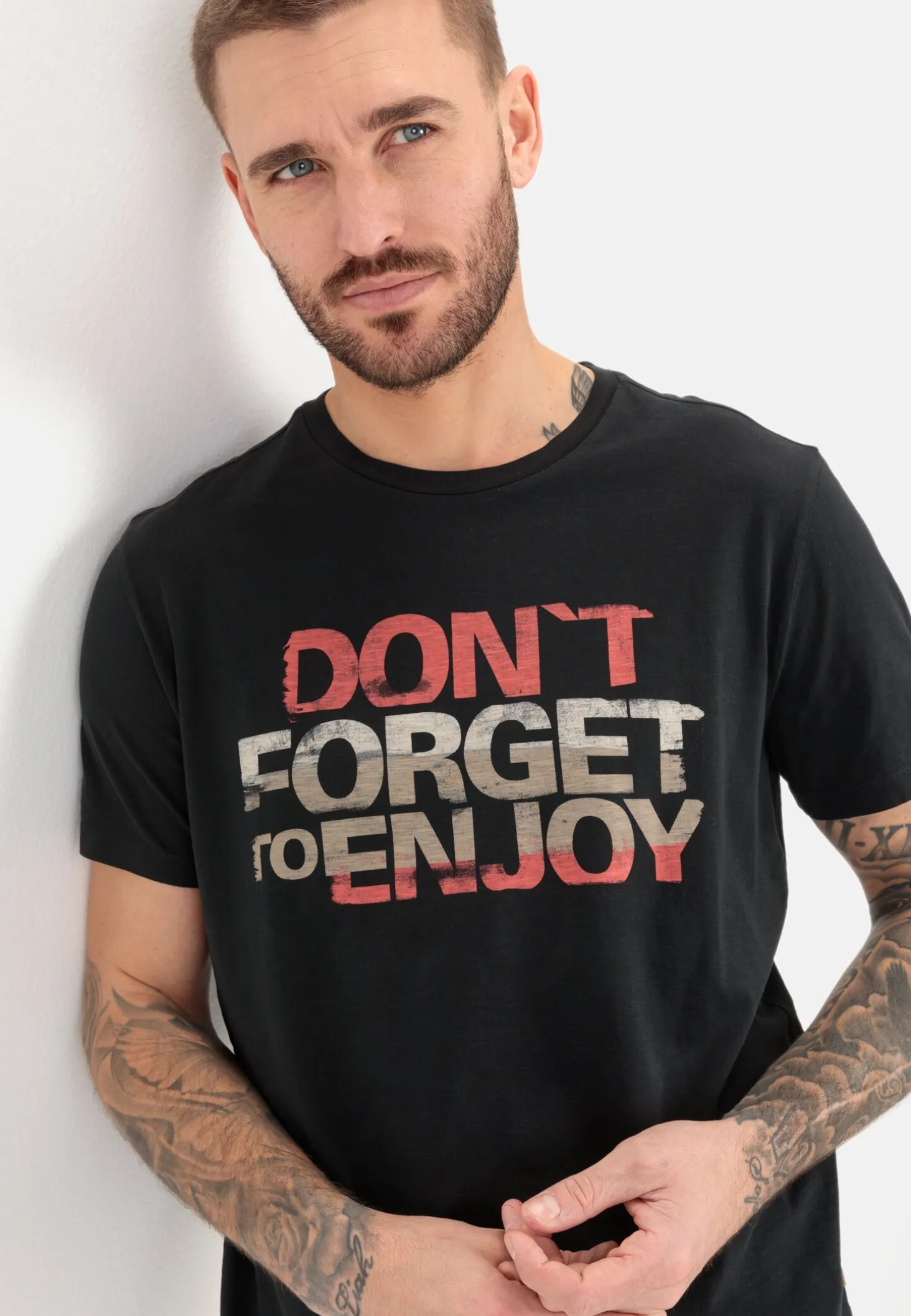 T-Shirt mit Print aus nachhaltigem Organic Cotton